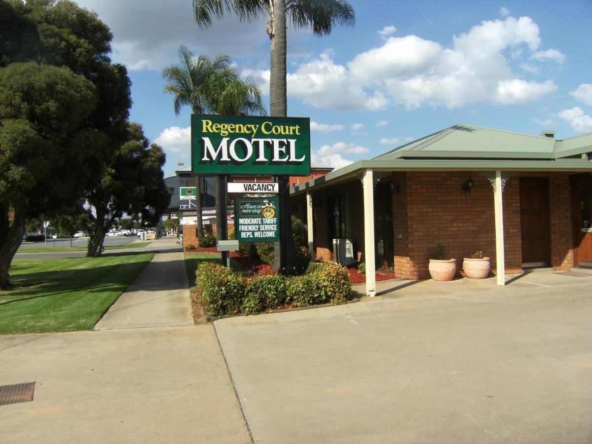 Regency Court Motel Cobram Esterno foto