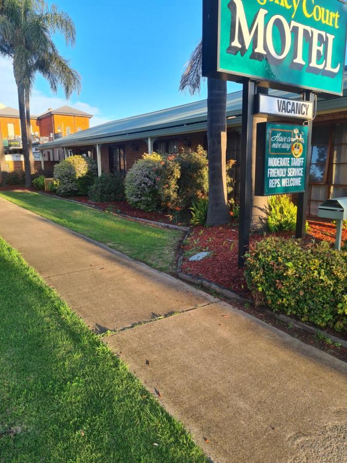 Regency Court Motel Cobram Esterno foto